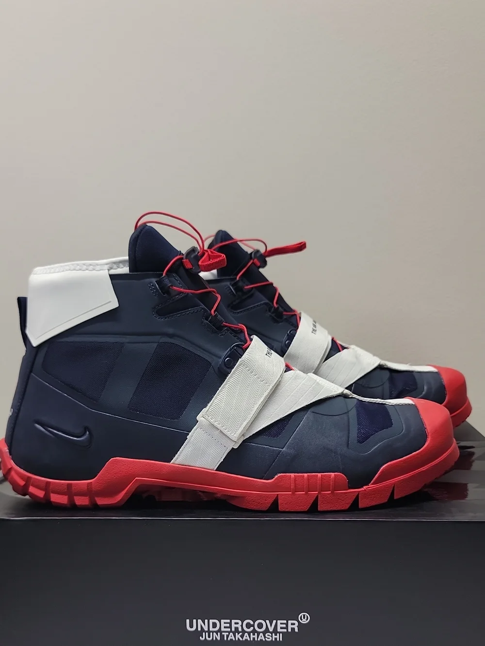 NIKE UNDERCOVER X SFB MOUNTAIN BOOTS SIZE 15 OBSIDIAN RED NEW IN BOX